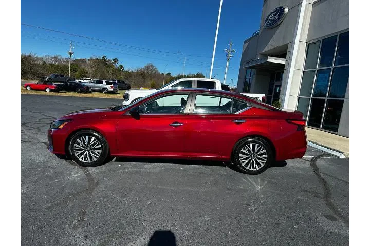 $19783 : Nissan Altima 2024 2.5 SV 4d image 7