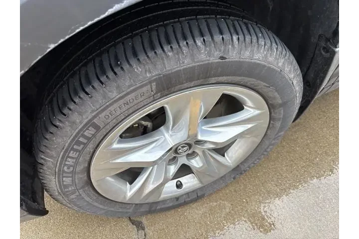 $29927 : Toyota Highlander 2019 AWD L image 2