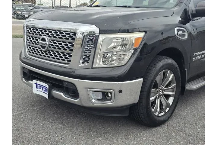 $21999 : Nissan Titan 2017 4x4 SV 4dr image 10