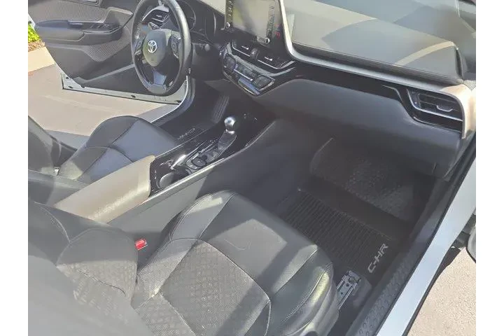 $21995 : Toyota C-HR 2020 Limited 4dr image 7