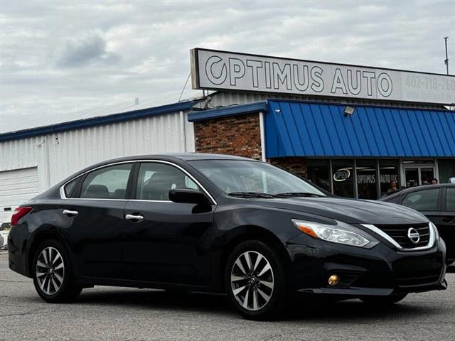 $10990 : 2017 Altima 2.5 SV image 2