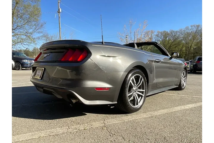 $11985 : Ford Mustang 2015 EcoBoost P image 4