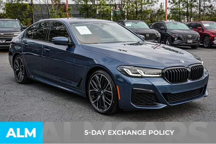 $33920 : BMW 5 Series 2023 530i 4dr S image 4