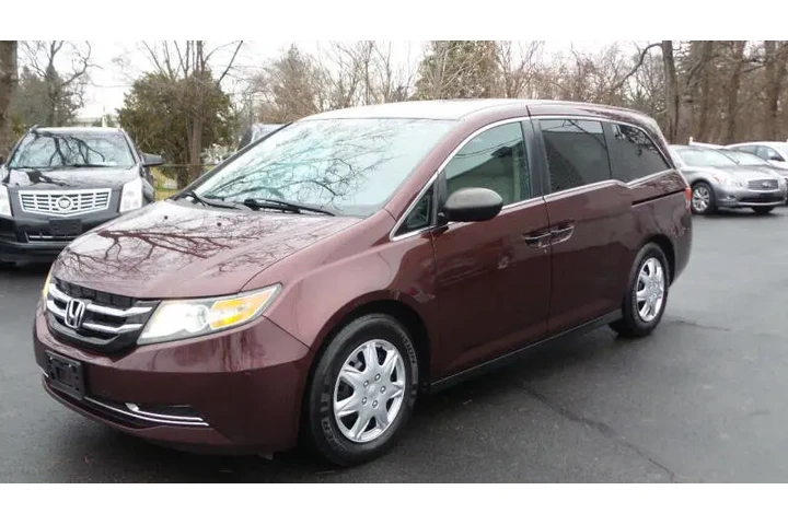$11900 : 2014 Odyssey LX image 2