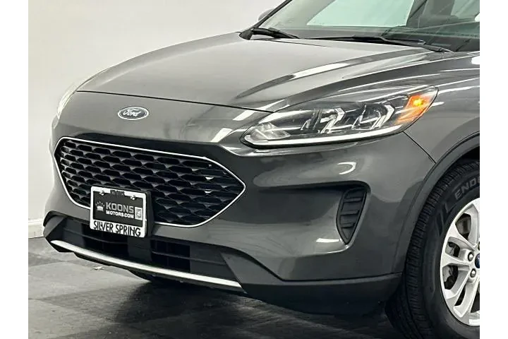 $14750 : Ford Escape 2020 AWD SE 4dr image 2