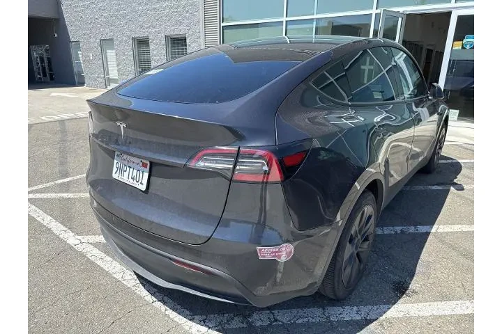 $34997 : Tesla Model Y 2024 Long Rang image 5