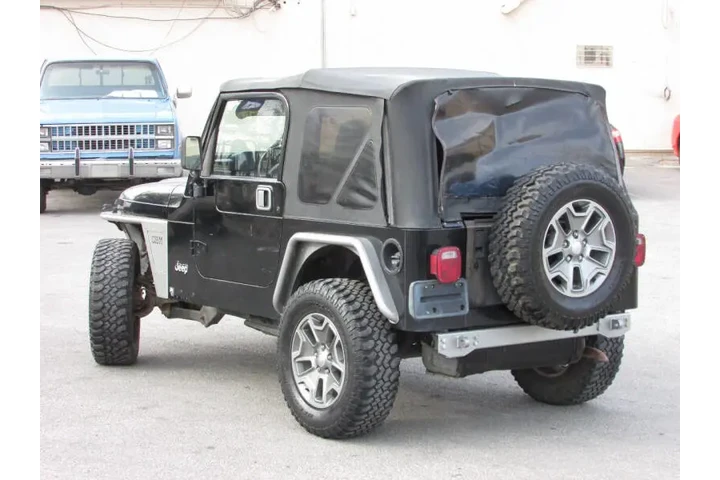 $7995 : 2000 Wrangler Sport image 6