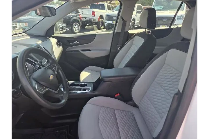 $16655 : Chevrolet Equinox 2020 LS 4d image 2