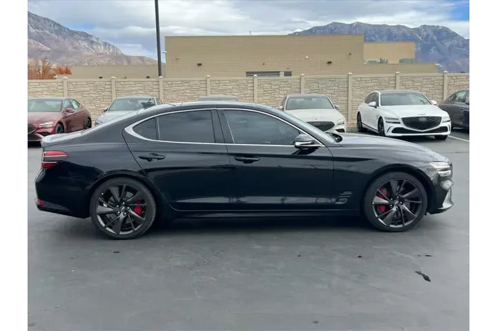 $30700 : Genesis G70 2022 3.3T Standa image 6