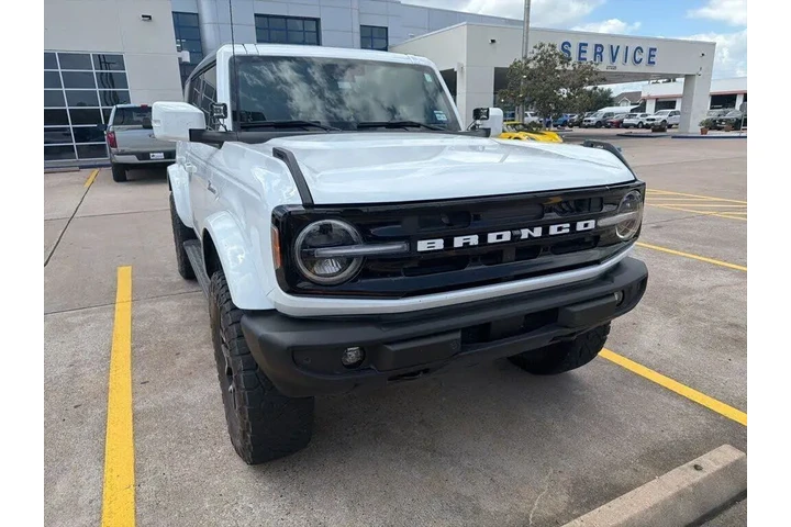 $39412 : Ford Bronco 2023 4x4 Outer B image 1