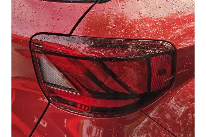 $17427 : Hyundai VENUE 2023 Limited 4 image 8