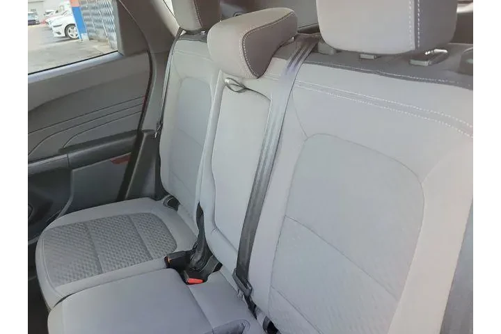 $17390 : Ford Escape 2022 SE 4dr SUV image 9