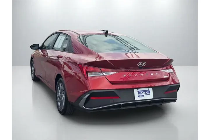 $23499 : Hyundai ELANTRA Hybrid 2024 image 7