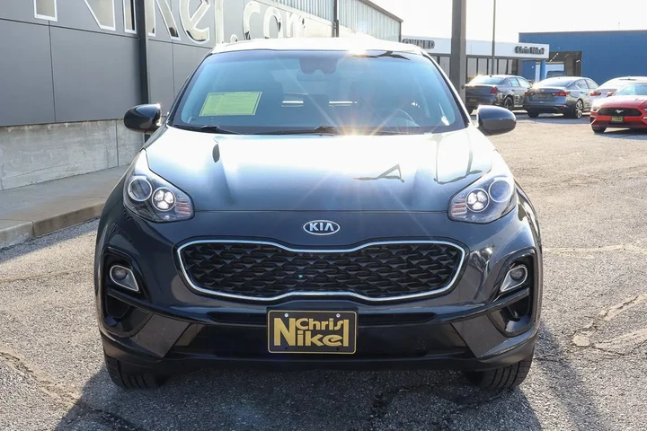 $17688 : 2022 Sportage LX image 2