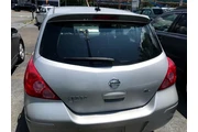 $4999 : 2010 Versa thumbnail