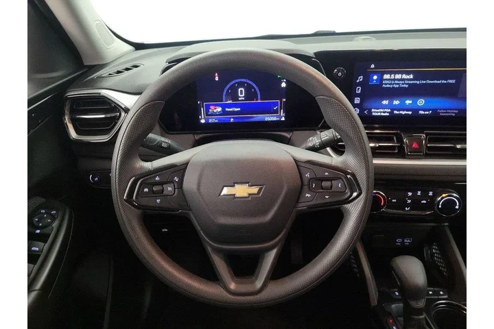 $21998 : Chevrolet Trailblazer 2025 L image 10