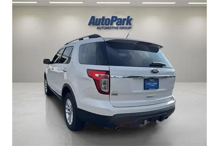 $14500 : Ford Explorer 2015 AWD XLT 4 image 5