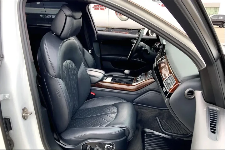 $22588 : Audi A8 L 2015 AWD 4.0T quat image 8