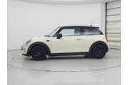 $17998 : MINI Hardtop 2 Door 2020 Coo thumbnail