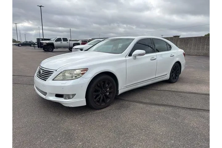 $7982 : Lexus LS 460 2010 AWD 4dr Se image 3