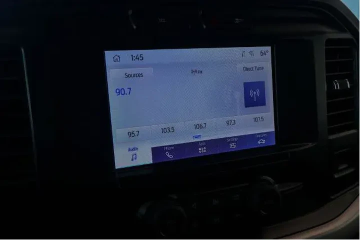 $31675 : Ford F-150 2023 4x2 XL 4dr S image 5