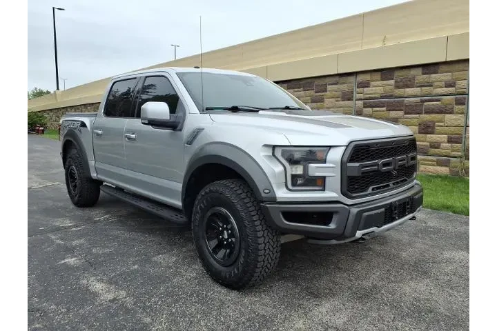 $33051 : Ford F-150 2018 4x4 Raptor 4 image 2
