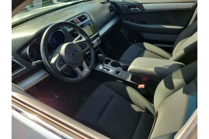$18900 : Subaru Outback 2017 AWD 2.5i image 3