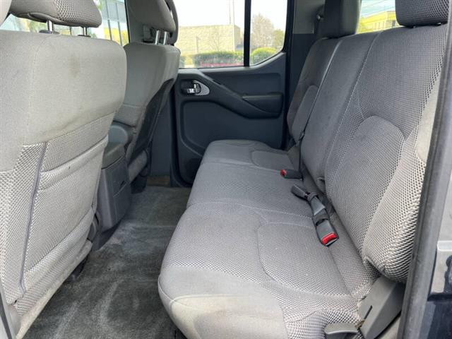 $8000 : 2014 Frontier SV image 10