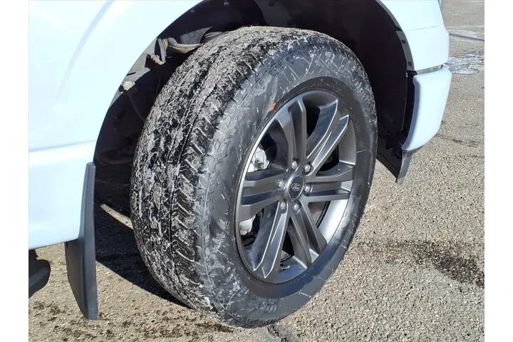 $36550 : Ford F-150 2022 4x4 XLT 4dr image 9