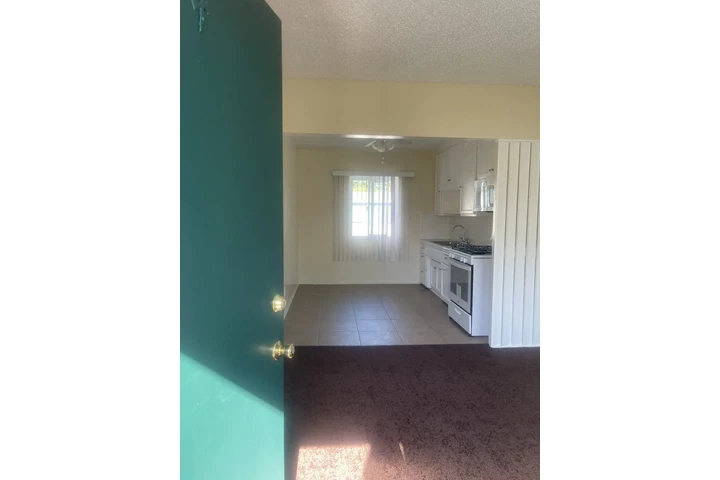 $1799 : 2 Bedrooms / $1,799 per Month image 10