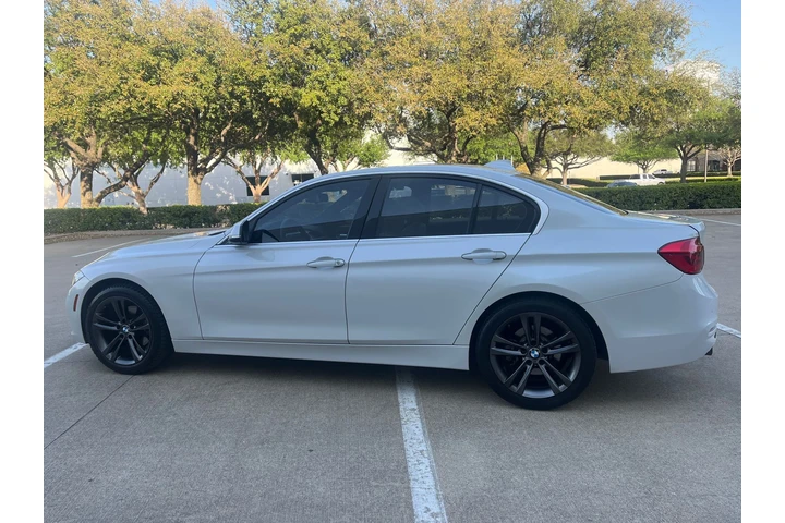 $10490 : 2017 BMW 330i image 6
