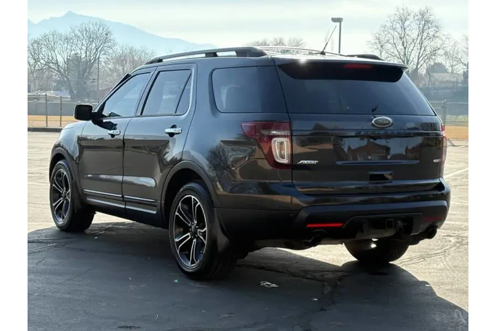 $9900 : 2013 Explorer Sport image 4