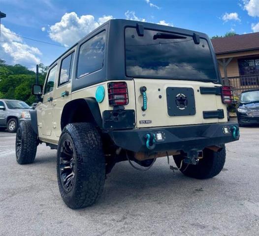 $12900 : 2011 Wrangler Unlimited Sahara image 9