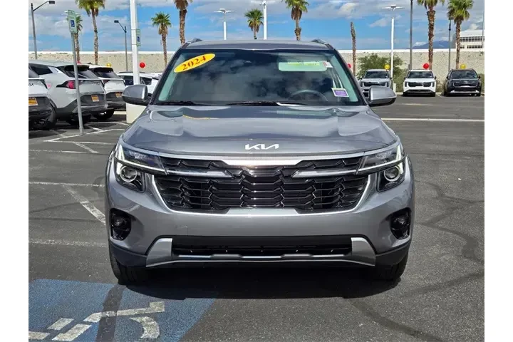 $23520 : Kia Seltos 2024 EX 4dr SUV image 7