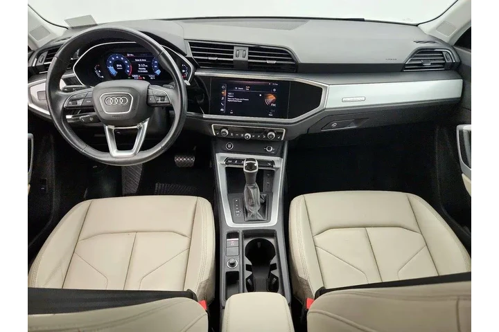 $23998 : Audi Q3 2021 AWD quattro S l image 9