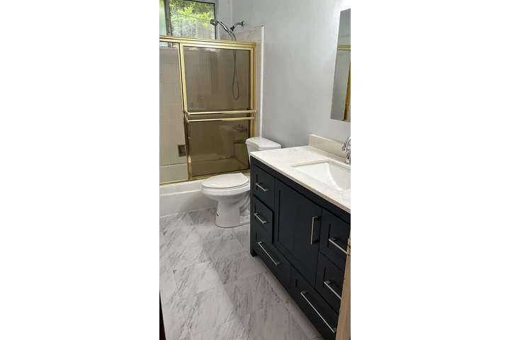 COSINAS Y BAÑOS REMODELACIÓNES image 8