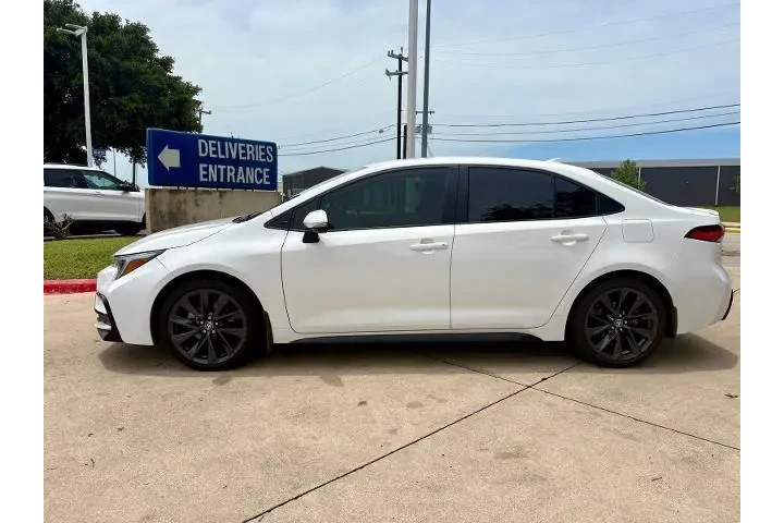 $26270 : Toyota Corolla 2025 SE 4dr S image 5