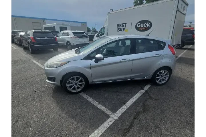 $7500 : Ford Fiesta 2016 SE 4dr Hatc image 5