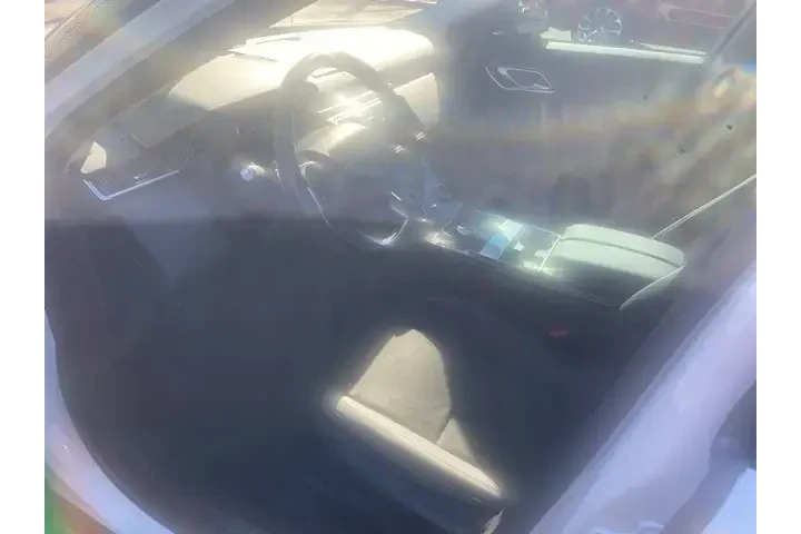 $22399 : Land Rover Range Rover Velar image 9