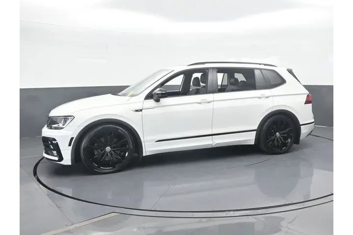 $15989 : Volkswagen Tiguan 2020 SE 4d image 2