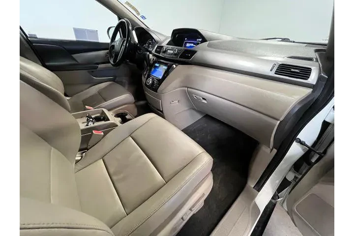 $17983 : Honda Odyssey 2016 EX-L 4dr image 10