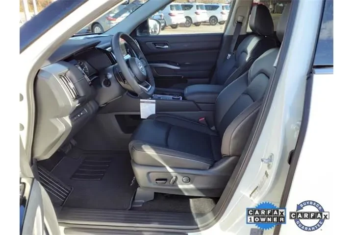 $35985 : Nissan Pathfinder 2024 AWD S image 6