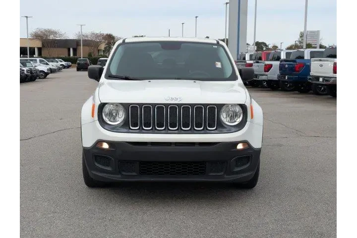 $8995 : Jeep Renegade 2016 Sport 4dr image 2