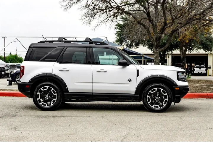 $27997 : Ford Bronco Sport 2023 AWD O image 4