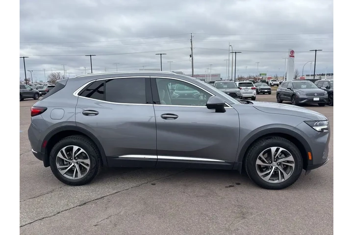 $25499 : 2022 Envision Essence image 4