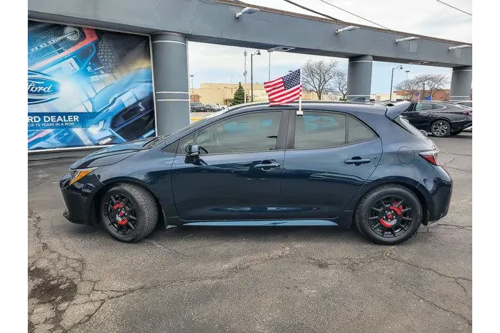 $26994 : Toyota Corolla Hatchback 202 image 5