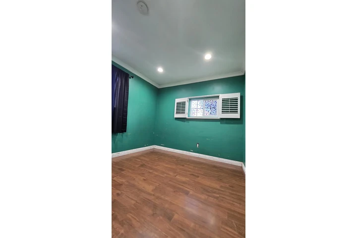 $700 : Se Renta cuarto image 3