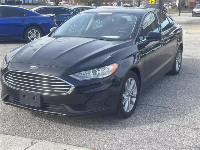 $16990 : 2019 FORD FUSION image 4