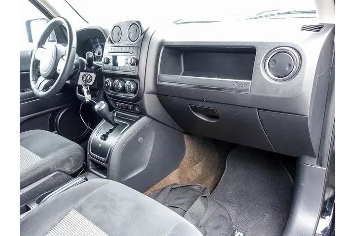 $8480 : Jeep Patriot 2016 Latitude 4 image 6