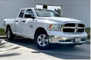$22985 : Ram 1500 Classic 2021 4x2 Tr thumbnail